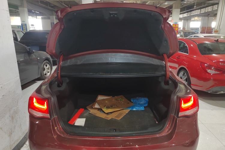 Used Chevrolet Malibu 2018 530T Automatic Luxury Edition Trunk