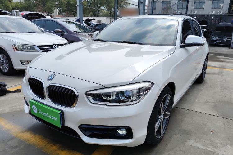 Used BMW 1 Series 2018 118i Sport Design Package