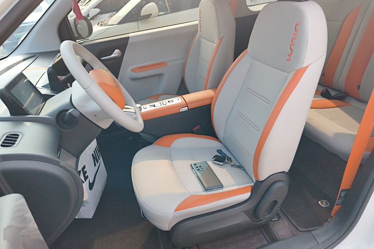 Used CHANGAN NEVO Lumin 2025 301km Honey Dew Edition Left Front Seat