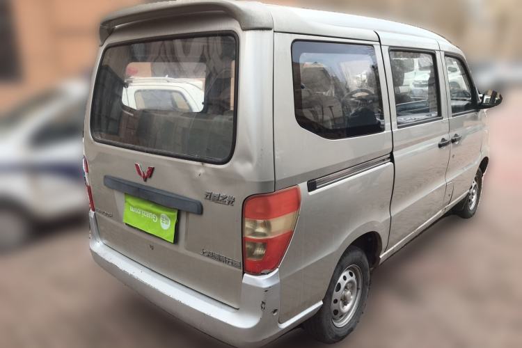 Used Wuling Zhiguang 2010 1.0L New Version Practical Short-Body L2Y Rear Right 45 Deg
