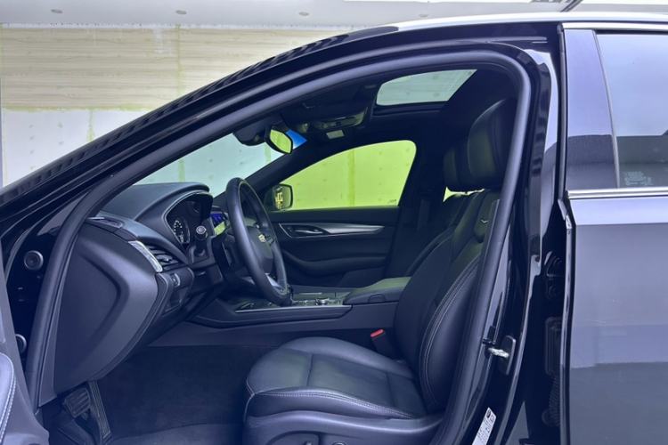 Used Cadillac CT5 2022 28T Luxury Version (Standard Edition) Interior 4