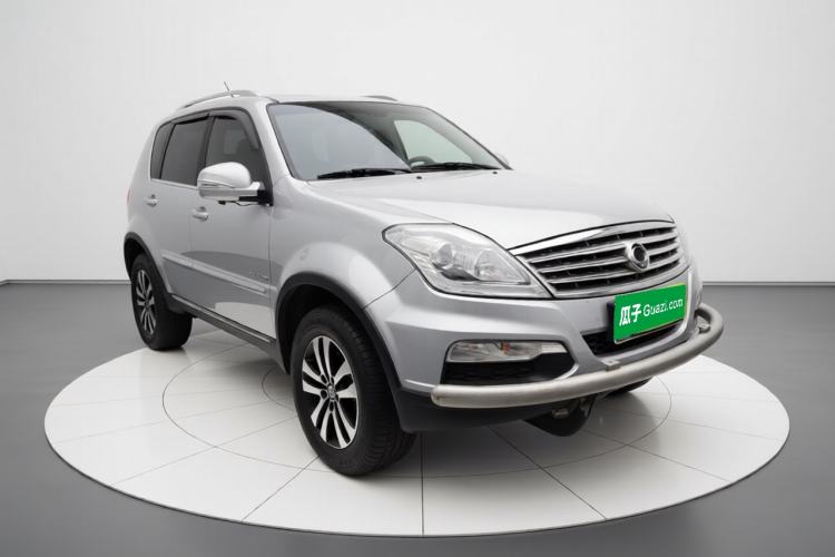 Used SsangYong Rexton W 2014 2.0T Four-Wheel Drive Luxury Navigation Version with 5 Seats