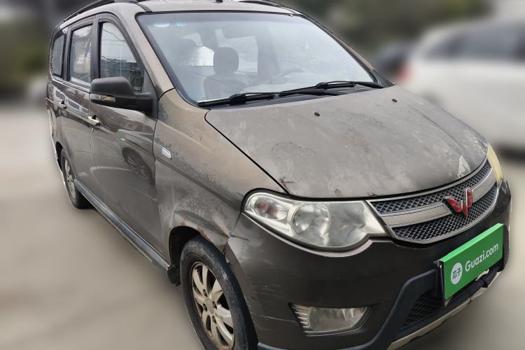 Used Wuling Hongguang 2014 1.2L S Comfort Model China IV