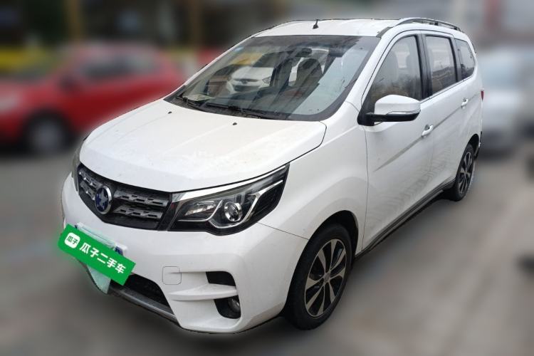 Used Venucia M50V 2017 1.5L XL Manual Comfort Edition