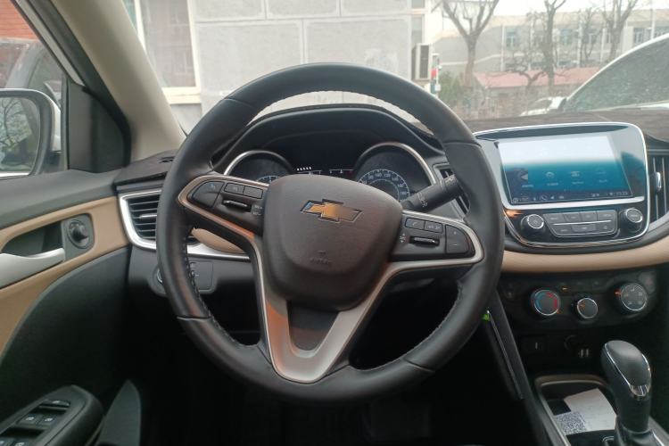 Used Chevrolet Monza 2022 320 Automatic Enjoyment Sunroof Version
