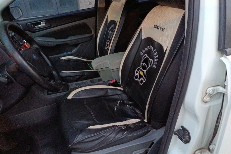 Used Ford Focus 2013 Hatchback Classic 1.8L Automatic Base Model