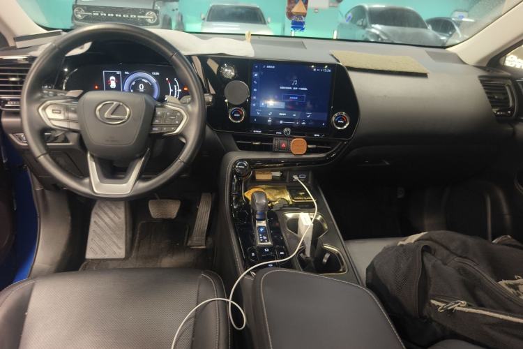 Used Lexus NX 2022 350h Front-Wheel-Drive Innovation Edition