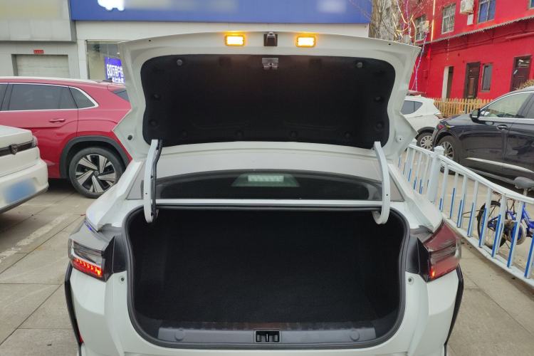 Used Dongfeng Aeolus Yixuan 2023 Mach Edition 1.5L Automatic Chasing Wind Version