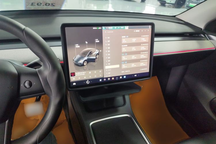 Used Tesla Model Y 2024 Long-Range All-Wheel-Drive Version