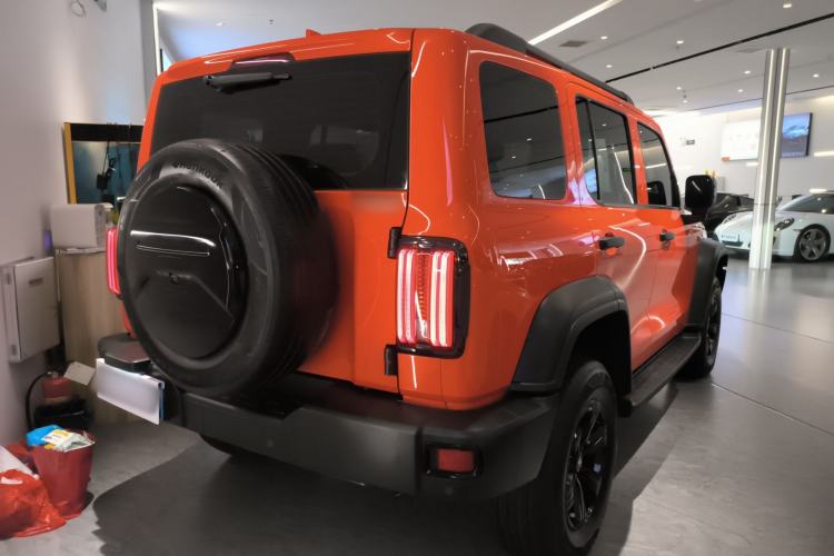 Used Tank 300 2021 Off-Road Edition 2.0T Conqueror Rear Right 45 Deg