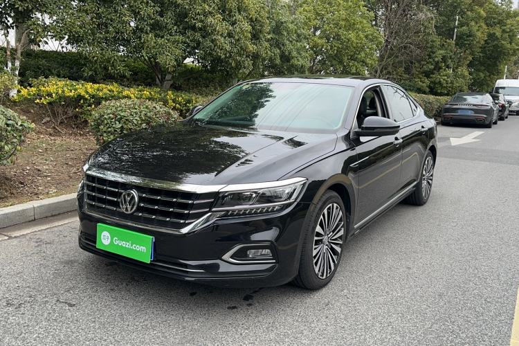 Used Volkswagen Passat 2019 380TSI Luxury Edition China VI Standard