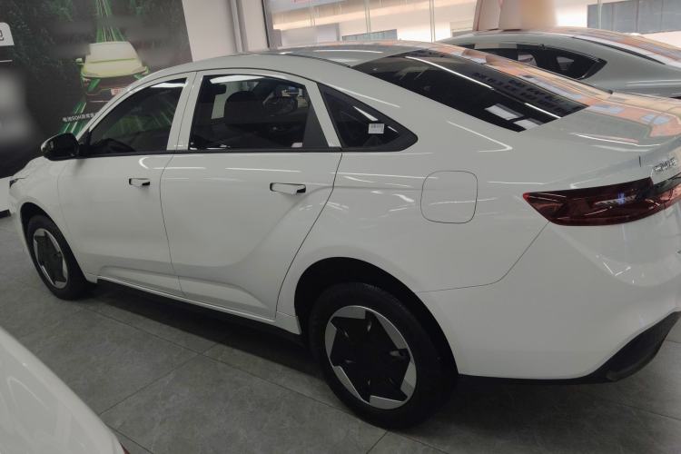 Used Geometry A 2024 500KM Travel Edition
