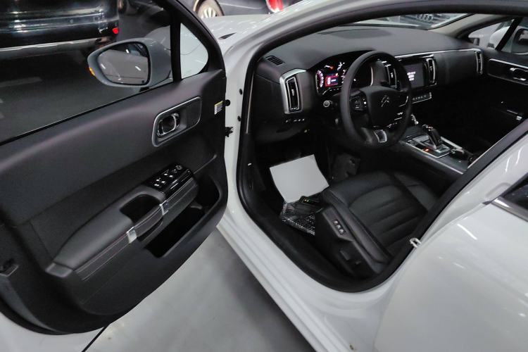 Used Citroen C6 2021 400THP Comfort Edition