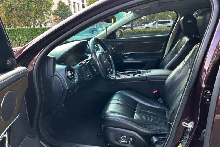 Used Jaguar XJ 2018 XJL 3.0 SC Two-Wheel-Drive Elegant Business Edition
