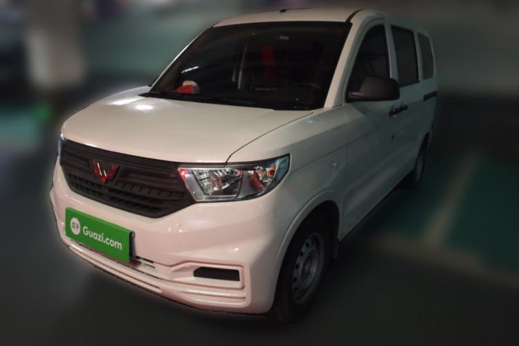 Used Wuling Hongguang V 2022 1.5L Jingqu Version Hydraulic Power Steering LAR