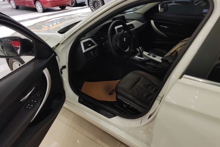 Used BMW 3 Series 2015 328Li Fashion Model Driver Seat