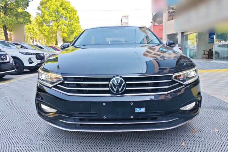 Used Volkswagen Magotan 2020 330TSI DSG Leading Model
