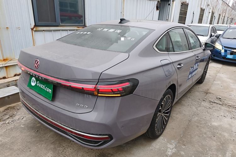 Used Volkswagen Passat 2025 Pro 380TSI Dragon Supreme Edition