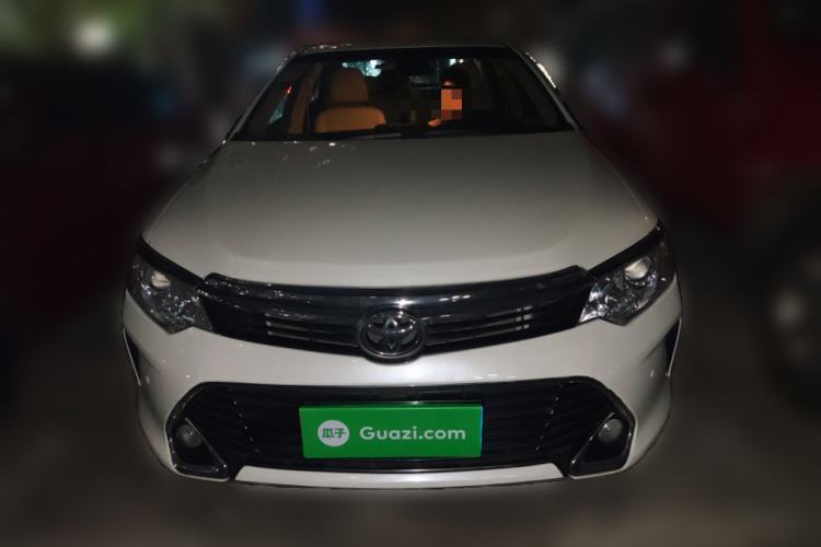 Used Toyota Camry 2016 2.0G 10th Anniversary Leading Edition
