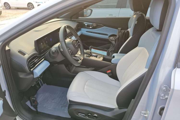 Used GAC Trumpchi EMPOW 2023 Shadow Leopard H Smart Hybrid Edition