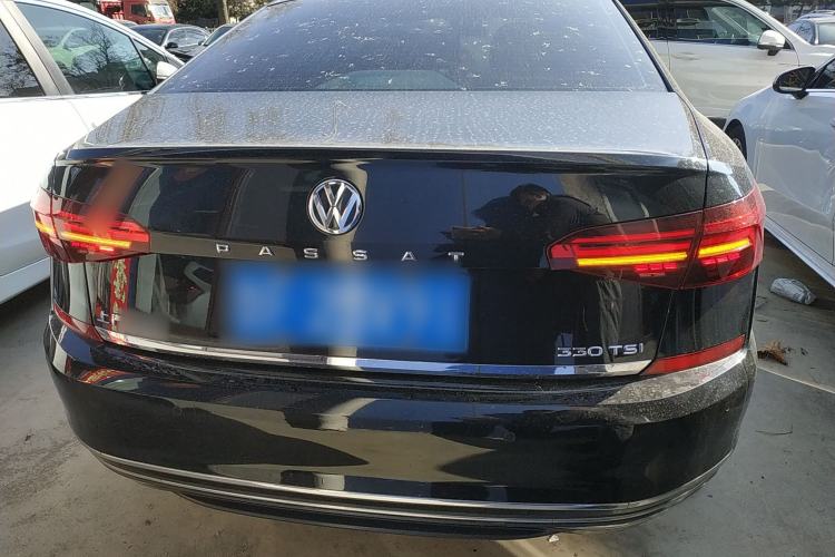 Used Volkswagen Passat 2020 330TSI Luxury Edition China VI