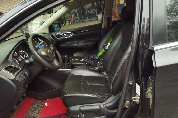 Used Nissan Sylphy 2016 1.6 XL Manual Luxury Edition Left Front Seat