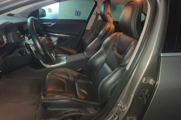 Used Volvo S60 2013 T5 Zhiya Edition