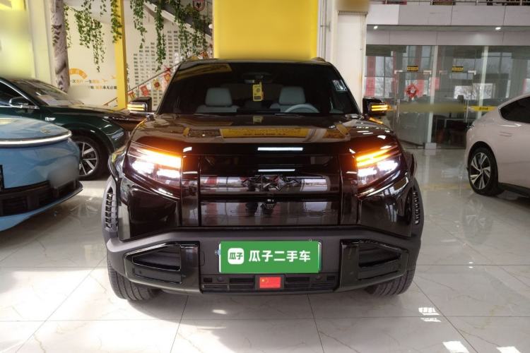 Used Formula Leopard Titanium 3 2025 501KM All-Wheel Drive Intelligent Driving Ultra Version
