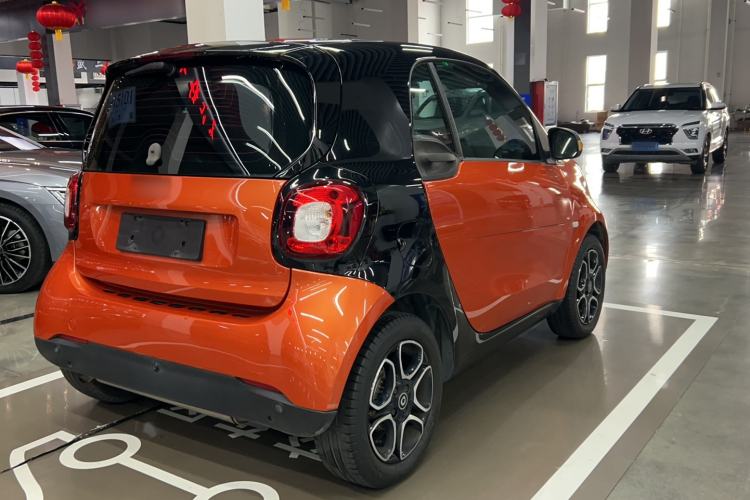 Used smart fortwo 2019 0.9T 66kW Hardtop Engine Version China VI Emission Standard Exterior 3