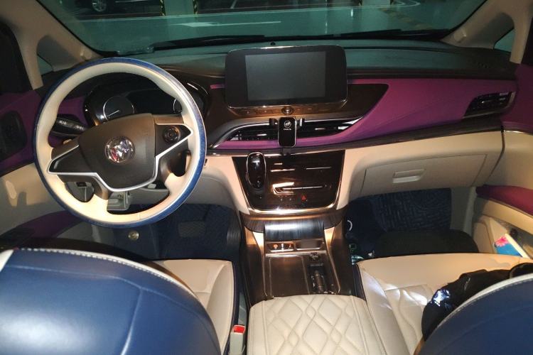 Used Buick GL8 2021 Land Cruiser Executive Class 652T Comfort Model
