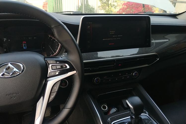 Used SAIC MAXUS D90 2017 2.0T Automatic Two-Wheel Drive - Uranus