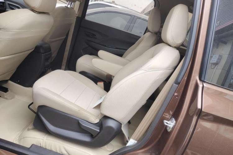 Used Wuling Hongguang 2019 1.5L S Standard Version China VI LAR