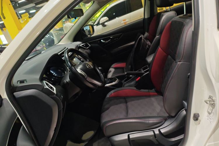 Used Nissan Qashqai 2017 2.0L CVT Luxury Edition China V Standard Left Front Seat