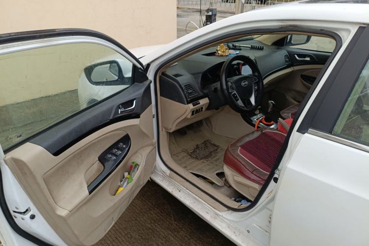 Used BYD Surui 2012 1.5L Manual Luxury Version