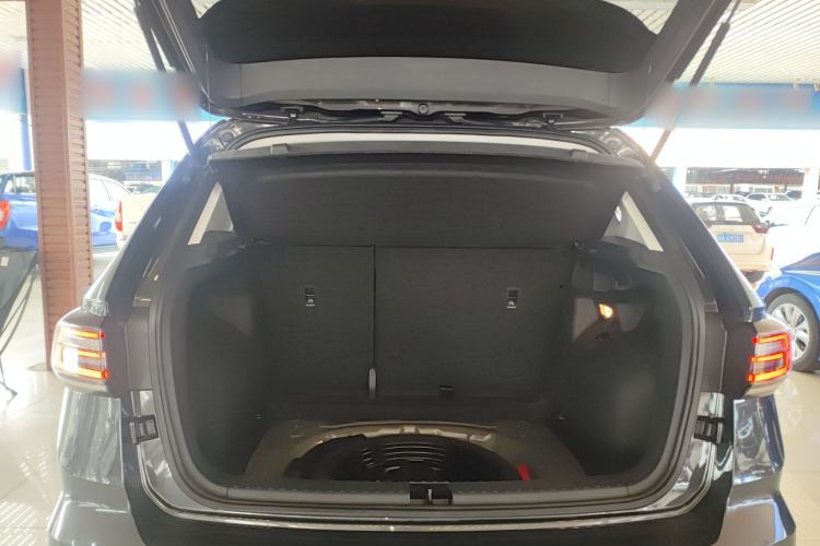 Used Volkswagen Tharu 2023 300TSI Two-Wheel-Drive Full Moon Edition Trunk