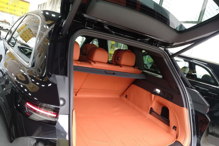 Used Li Auto L6 2025 Pro Smart Refresh Edition
