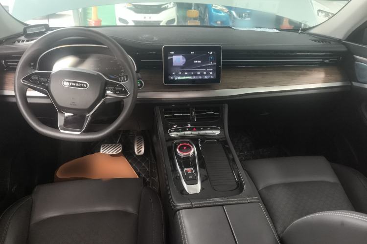 Used Skyworth EV6 2022 410 Travel Edition
