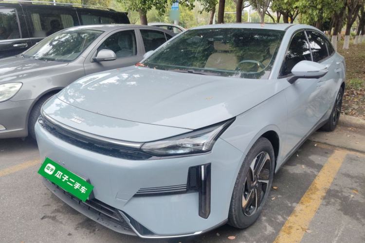 Used Geely Galaxy L6 2024 125km PLUS Dragon Edition