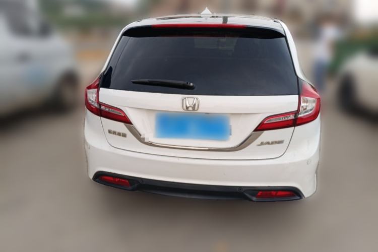 Used Honda Jade 2014 1.8L Automatic Comfort Elite Version 5 Seats
