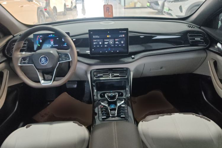 Used BYD Qin PLUS 2024 HONOR Edition DM-i 55KM Leading Model
