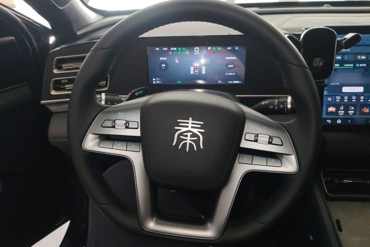 Used BYD Qin L 2025 DM-i Smart Drive 80KM Leading Model Steering Wheel