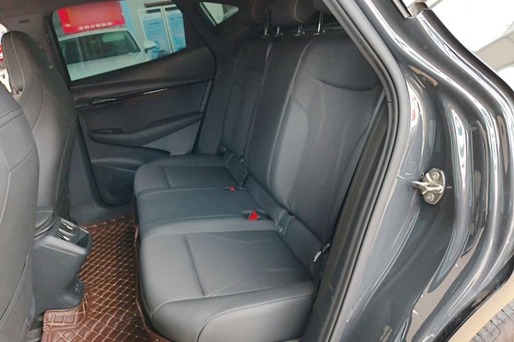 Used Volkswagen ID.UNYX 2024 Pro Long-Range Version Left Rear Seat