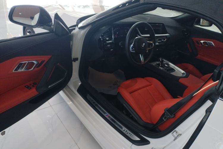 Used BMW Z4 2023 sDrive 25i M Sport Night Edition package Driver Seat