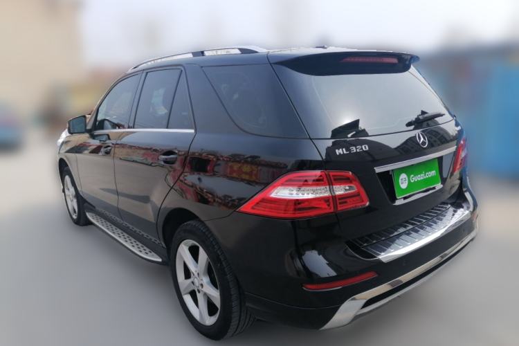 Used Mercedes-Benz M-Class 2014 ML 320 4MATIC