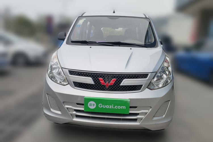 Used Wuling Rongguang V 2018 1.5L Practical Version Front