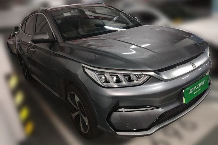 Used BYD Song PLUS New Energy 2021 EV Deluxe Model Front Right 45 Deg