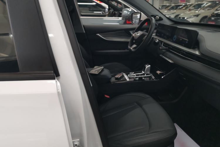 Used Chery Tiggo 8 PLUS 2021 290TGDI DCT Haoting Edition+