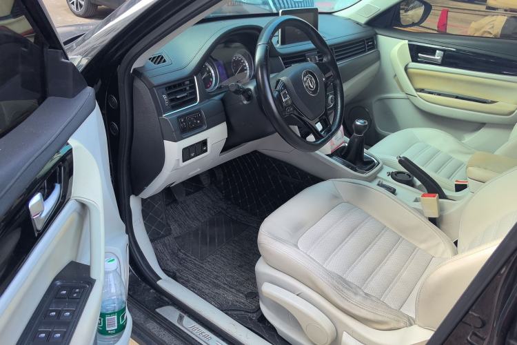 Used FORTHING Joyear S50 2017 1.5L Manual Luxury Model
