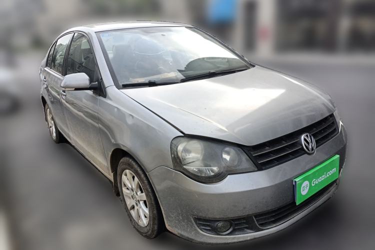 Used Volkswagen Polo 2011 Jingqu 1.4L Manual Shishang Edition Front Right 45 Deg