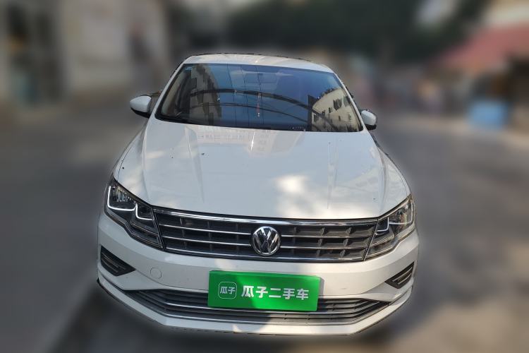 Used Volkswagen Jetta 2017 1.4L Manual Fashion Edition